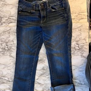 American Eagle Outfitters - Artist Crop Jeans (size 10)